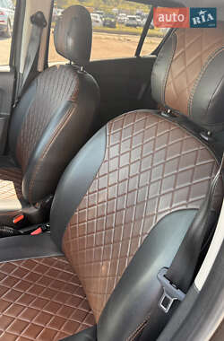 Хетчбек Renault Sandero 2021 в 