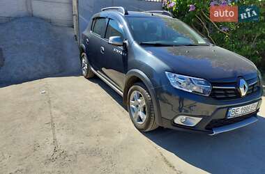 Хэтчбек Renault Sandero 2021 в Николаеве