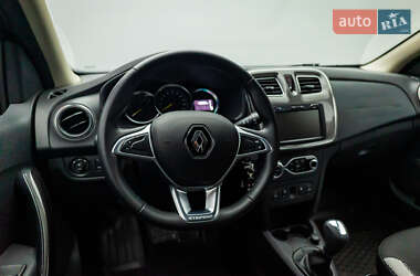 Хетчбек Renault Sandero 2019 в 