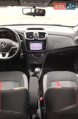 Хетчбек Renault Sandero 2019 в 