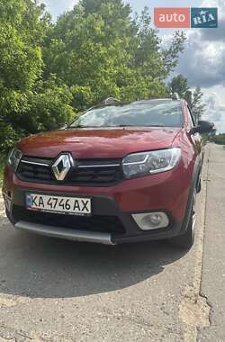 Хэтчбек Renault Sandero 2019 в 
