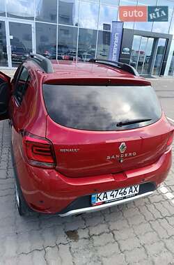Хэтчбек Renault Sandero 2019 в 