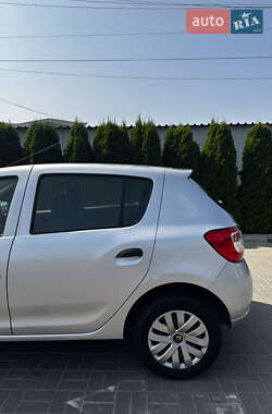 Хетчбек Renault Sandero 2014 в Черкасах