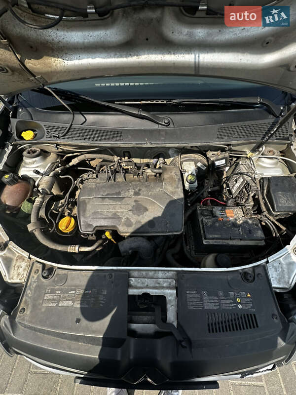 Хэтчбек Renault Sandero 2014 в Черкассах