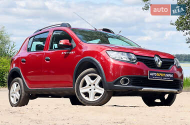 Хэтчбек Renault Sandero 2014 в Днепре