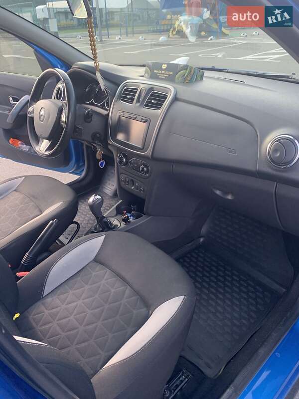 Хетчбек Renault Sandero 2016 в Києві