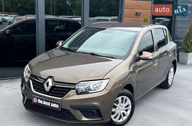 Хэтчбек Renault Sandero 2020 в 