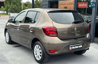 Хэтчбек Renault Sandero 2020 в 