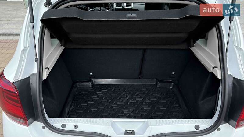 Хетчбек Renault Sandero 2020 в Києві