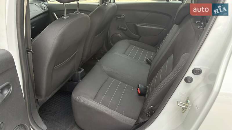 Хэтчбек Renault Sandero 2020 в Киеве