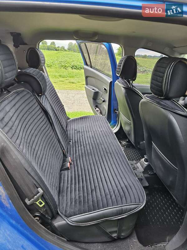 Хэтчбек Renault Sandero 2016 в Конотопе