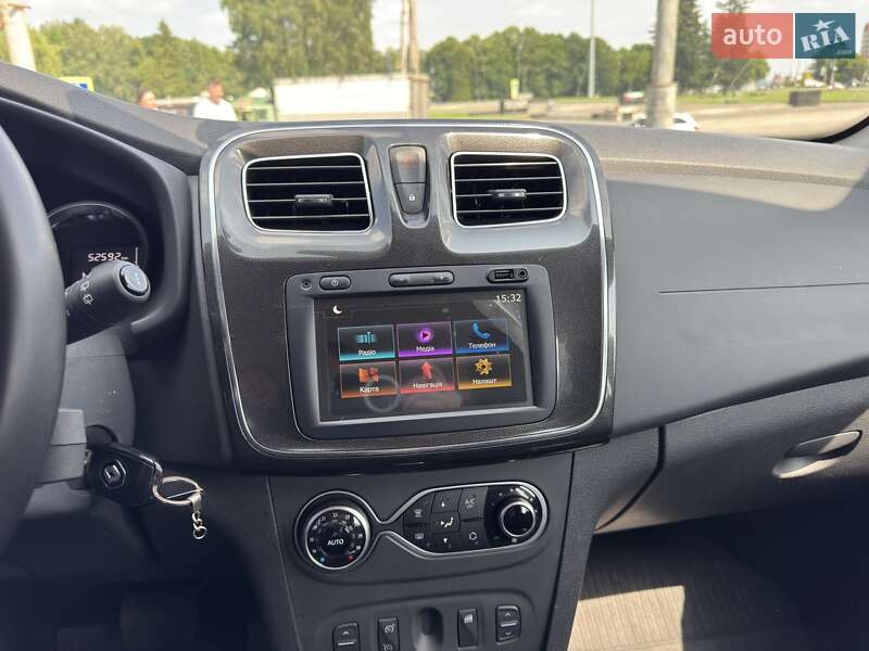 Хэтчбек Renault Sandero 2020 в Хмельницком