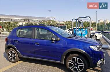 Хэтчбек Renault Sandero 2020 в 