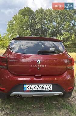 Хэтчбек Renault Sandero 2019 в 