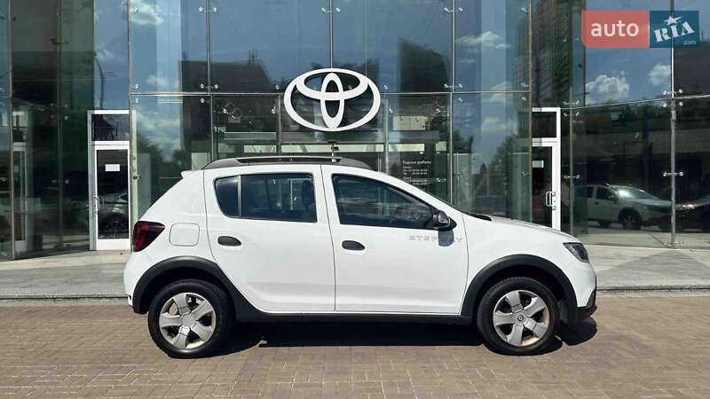 Хетчбек Renault Sandero 2020 в Києві