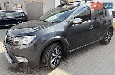 Хэтчбек Renault Sandero 2020 в Сумах