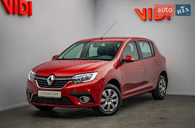 Хэтчбек Renault Sandero 2020 в Киеве