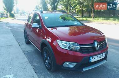 Хетчбек Renault Sandero 2019 в Вараші