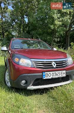 Хетчбек Renault Sandero 2011 в Тернополі