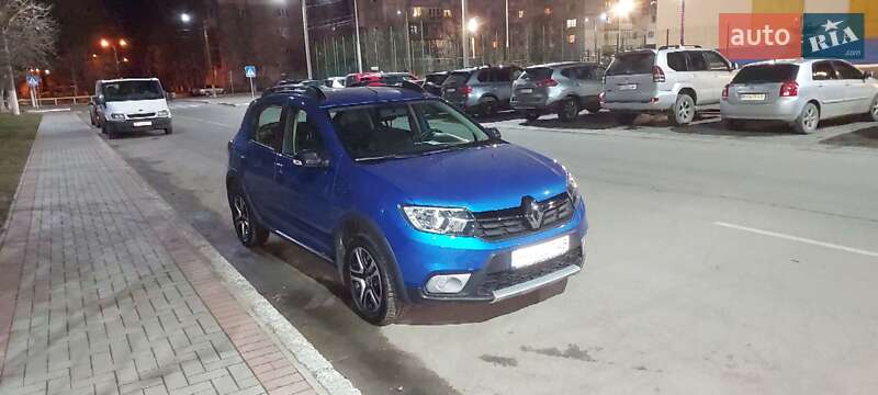 Хэтчбек Renault Sandero 2020 в Измаиле