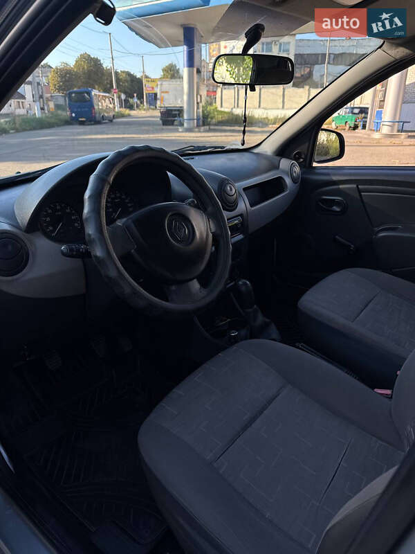 Хетчбек Renault Sandero 2010 в Житомирі