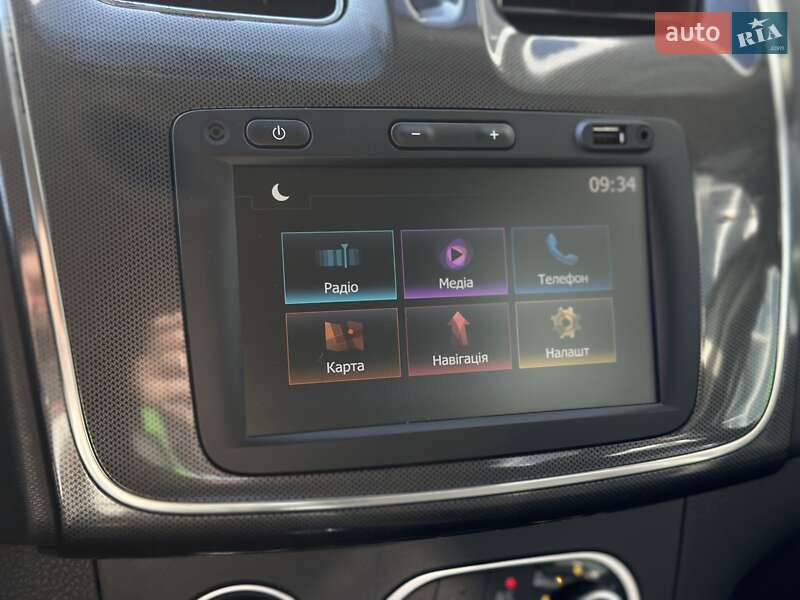 Хэтчбек Renault Sandero 2020 в Киеве