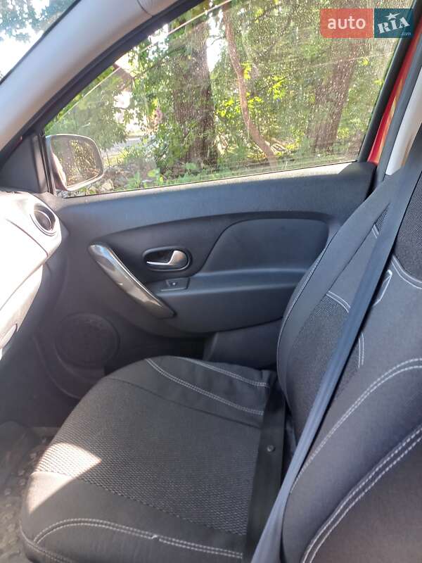 Хэтчбек Renault Sandero 2020 в Харькове