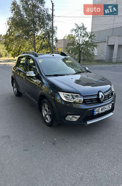 Хэтчбек Renault Sandero 2020 в Каменском