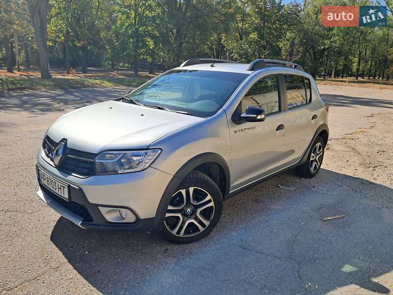Хэтчбек Renault Sandero 2020 в Запорожье
