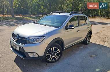 Хэтчбек Renault Sandero 2020 в 