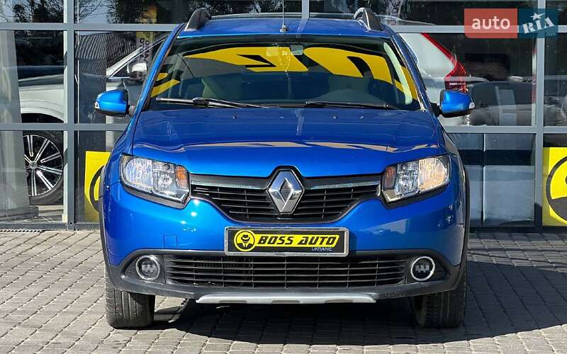 Хэтчбек Renault Sandero 2014 в Ивано-Франковске