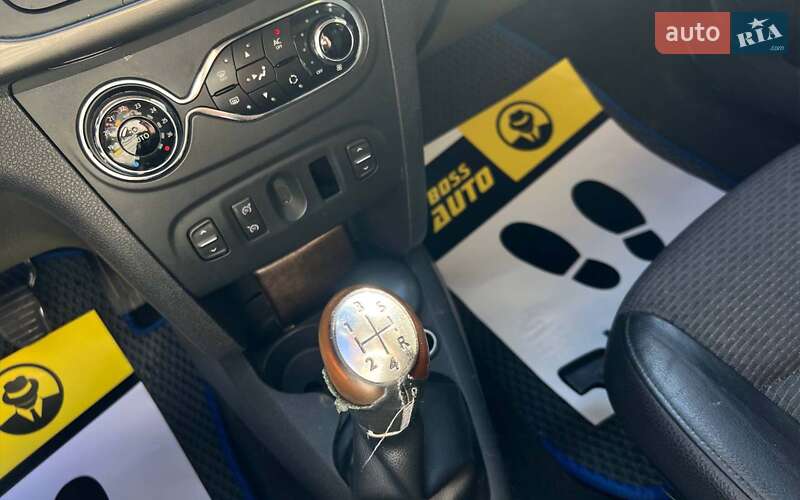 Хэтчбек Renault Sandero 2014 в Ивано-Франковске