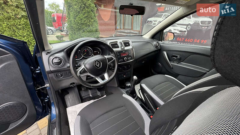 Хэтчбек Renault Sandero 2019 в Сваляве