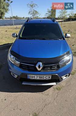Хэтчбек Renault Sandero 2016 в Черкассах