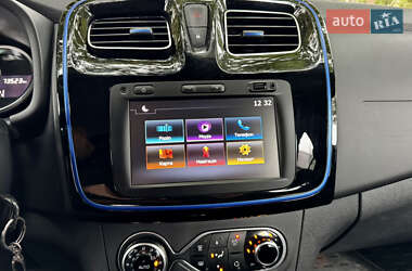 Хэтчбек Renault Sandero 2020 в 