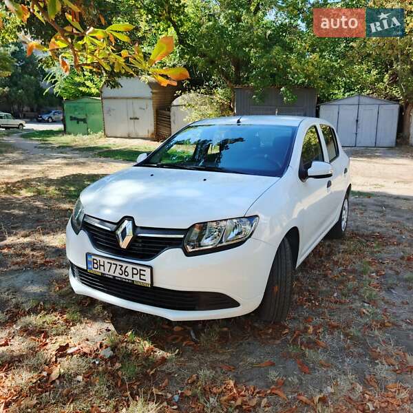 Renault Sandero 2013