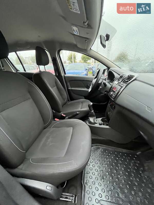 Хэтчбек Renault Sandero 2019 в Киеве фото 13 Хэтчбек Renault Sandero 2019 в Киеве