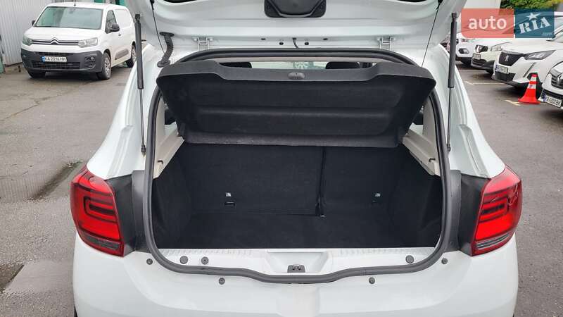 Хэтчбек Renault Sandero 2020 в Киеве
