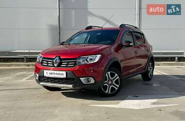 Хэтчбек Renault Sandero 2019 в 