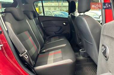 Хэтчбек Renault Sandero 2019 в 