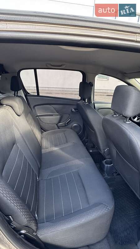 Хетчбек Renault Sandero 2020 в Житомирі фото 14 Хетчбек Renault Sandero 2020 в Житомирі