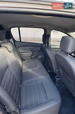 Хэтчбек Renault Sandero 2020 в 