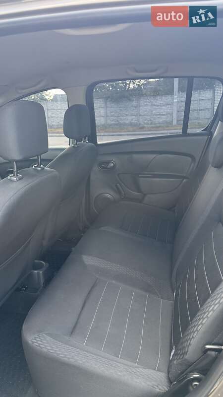 Хетчбек Renault Sandero 2020 в Житомирі фото 24 Хетчбек Renault Sandero 2020 в Житомирі