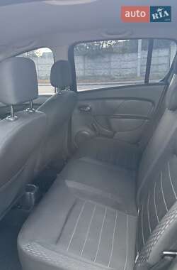 Хэтчбек Renault Sandero 2020 в 