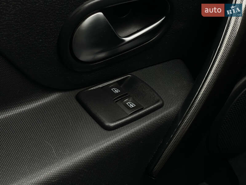 Хэтчбек Renault Sandero 2020 в Одессе