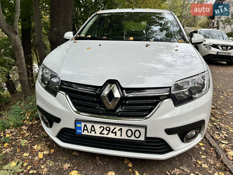Хэтчбек Renault Sandero 2019 в Киеве