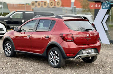 Хэтчбек Renault Sandero 2019 в 