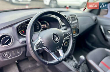Хэтчбек Renault Sandero 2019 в 