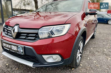 Хэтчбек Renault Sandero 2019 в 