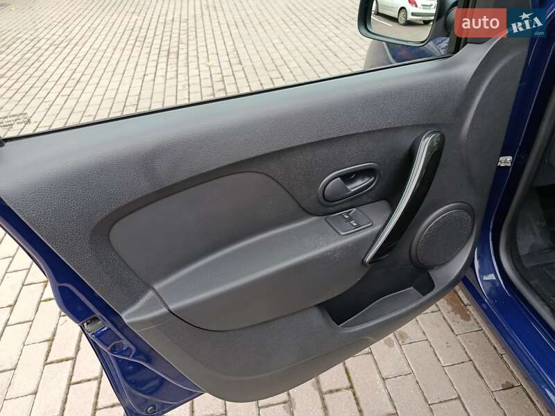 Хэтчбек Renault Sandero 2019 в Виннице фото 52 Хэтчбек Renault Sandero 2019 в Виннице